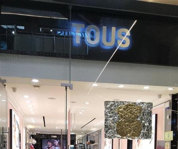 C. C. Plaza Sat&eacute;lite