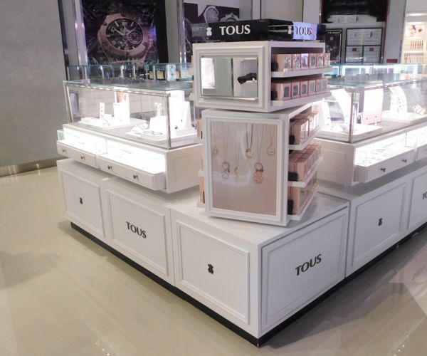 TOUS AERO INTERNACIONAL CANCUN T4