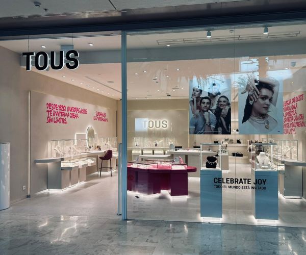 1611 TOUS C.C. Puerto Venecia Zaragoza